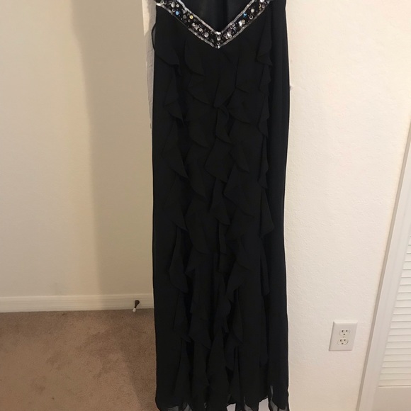 Prom Dress - Picture 5 of 8